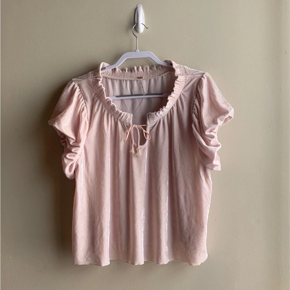 Free People Tops - Free People Light Pink Blouse